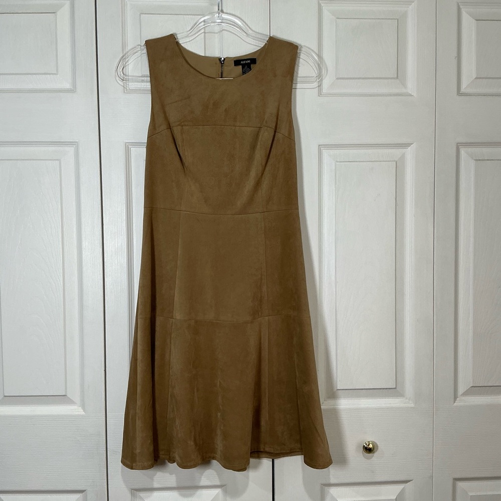 🤎 Alfani Tan Faux Suede Lined Sleeveless Dress - Size 2